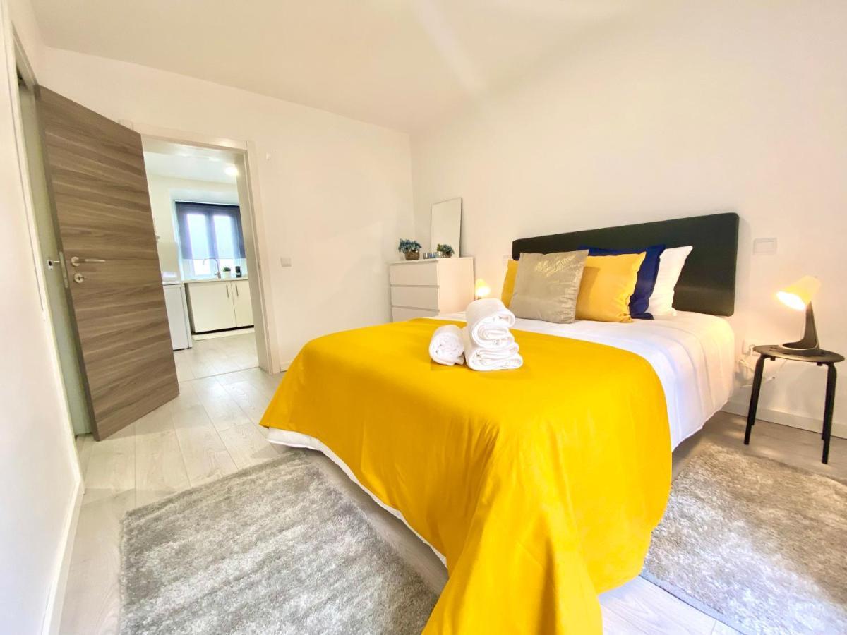 BrightHouse - Modern Apartments in Sítio Nazaré Exterior foto