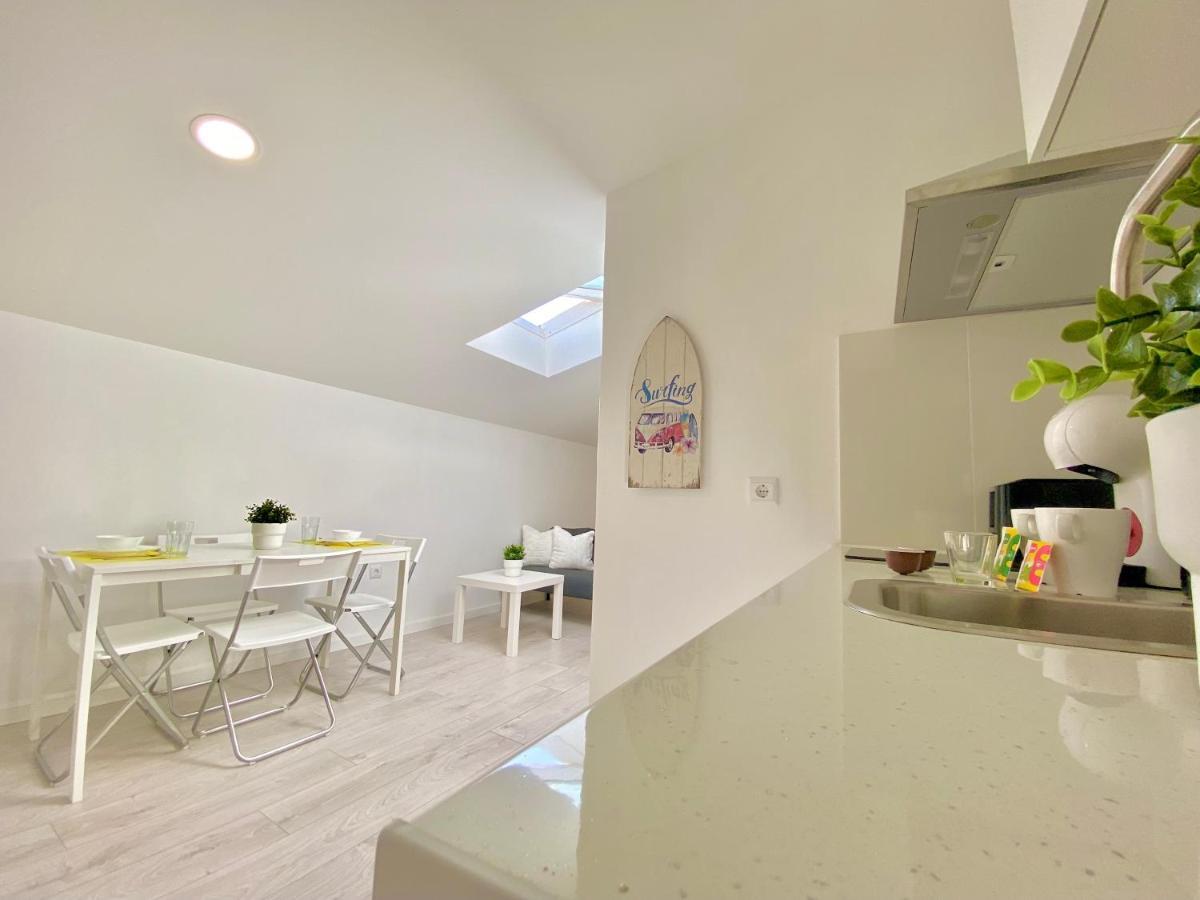 BrightHouse - Modern Apartments in Sítio Nazaré Exterior foto